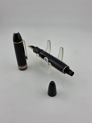 Montblanc 149 Fountain Pen, Tri-color 18C Broad Nib, late 1960s-Exc Condition