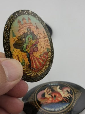 Rare Set Of 5 Vintage Hand Painted Brooch Pins Black Lacquer Russian Folk Art
