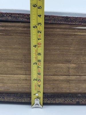 Antique 19th C Victorian Holy Bible 2000 Illustrations Embossed Leather Bible