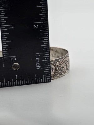 Vintage Pair Sterling Silver 925 Floral Engraved Bangle Bracelets 81g 8.5" Cuff