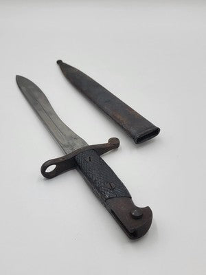 ORIGINAL WW2 SPANISH MAUSER M1941 BOLO BLADE BAYONET AND SCABBARD MADE IN TOLEDO