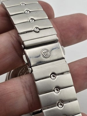 Movado Swiss Quartz 86.A1.816.2 Stainless Steel Museum Dial Men’s Watch. Running