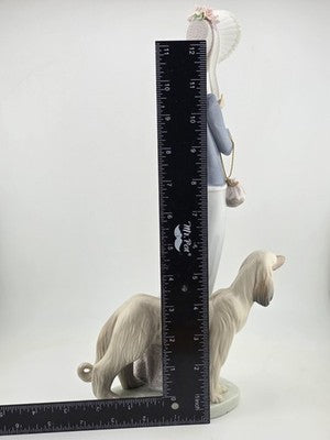 Rare Retired LLADRO 1537 Stepping Out Lady W Dog. Mint Condition. No Chips.