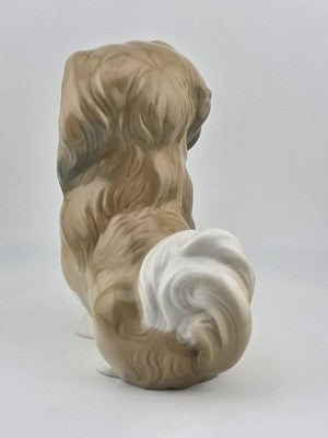 Beautiful Retired Lladro Figurine Titled PEKINESE, Number 4641, MINT Condition