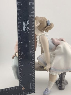 Lladro Porcelain - Ten and Growing Boy Girl Bench 7635 Figurine - Original Box