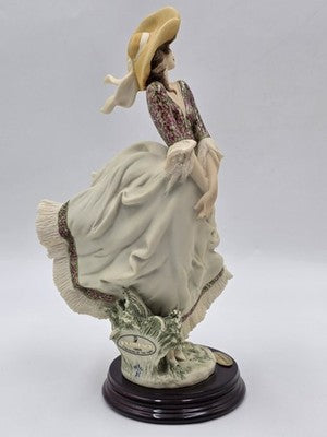 Giuseppe Armani Florence Scarlett 1995 Figurine of the Year 0698-C Box & COA