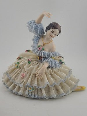 Pair Antique Dresden Lace Ballerina Figurine Dancer Handarbeit Germany Porcelain