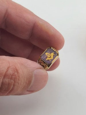 Vintage Mens 10k Solid Gold Masonic With Ruby Ring Size 9 Weight 4.3 Grams