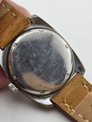 VINTAGE ULTRA-RARE MILUS MANUAL 17 JEWELS WATCH SWISS MADE INCABLOC 1960s. WORKS