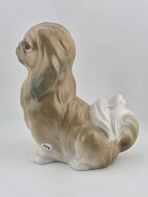 Beautiful Retired Lladro Figurine Titled PEKINESE, Number 4641, MINT Condition