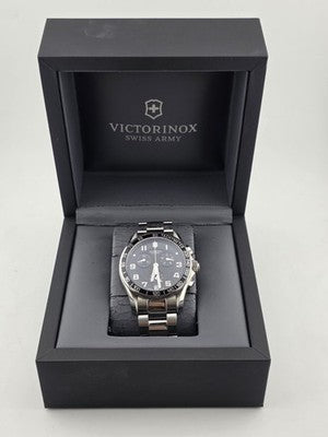 Victorinox Swiss Army Sapphire Chronograph Mens Watch w Box & Links. New Battery