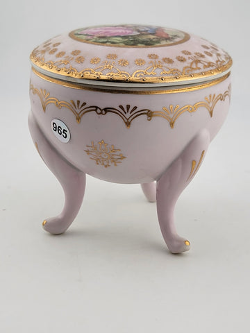 Antique Porcelain Victorian Love Scene 3 Footed Trinket Box w/ Cross Arrow Mark