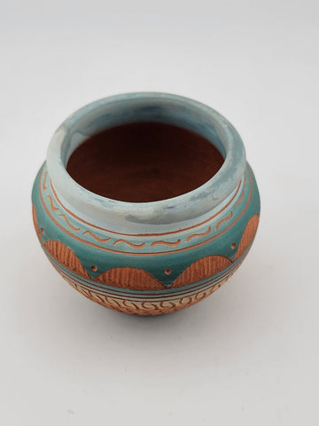 NAVAJO ENGRAVED RED CLAY POTTERY, GLAZED INSIDE VASE. *SIGNED T. TOM DINI "2000"