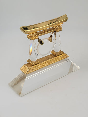 Rate Retired Japanese shrine figurine, gold plated with Swarovski ®️Cut Crystal