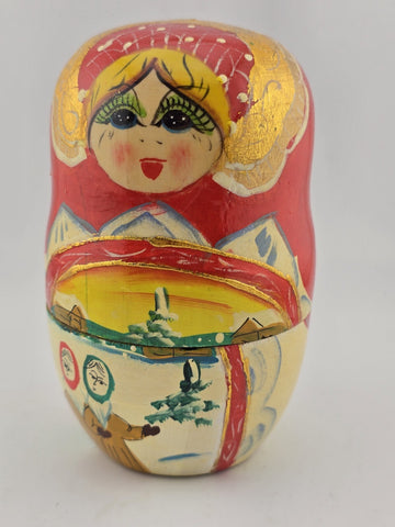 Vintage Collectible Hand Painted  Wooden Russian Matryoshka Nesting Dolls.