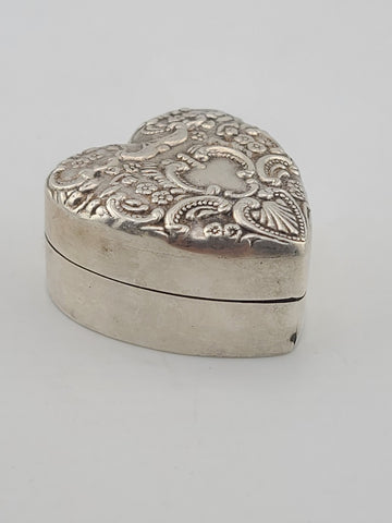 Antique 19thC Victorian Sterling Silver Heart Box Jewelry Dresser Pill Patch Box