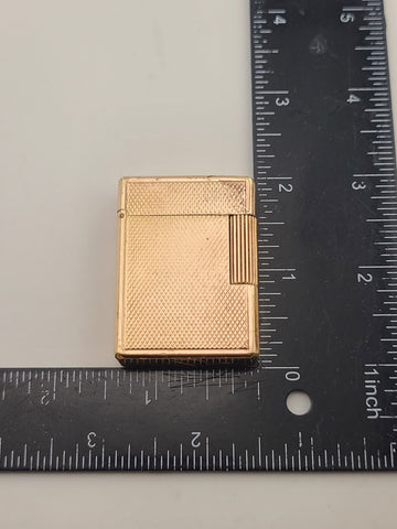 Vintage Small S.T. Dupont Paris Ligne 1 Mesh Pattern Gold Plated Gas Lighter.