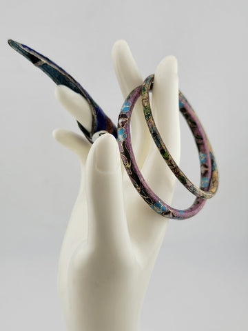 Vintage Elegent Set Of Cloisonne Accessories 2 Bracelets, Necklace & Nail Guard.