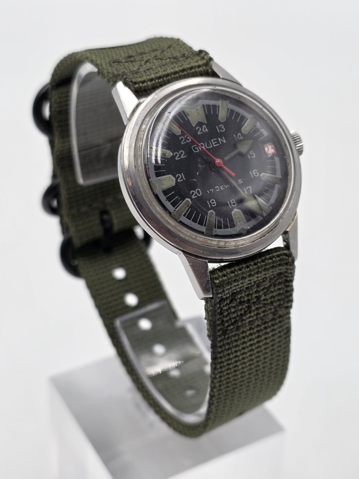 1950's Gruen 17 J Military Field Watch 24 Hour Dial Date Mechanical 35mm. Works.