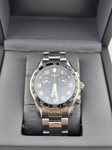 Victorinox Swiss Army Sapphire Chronograph Mens Watch w Box & Links. New Battery