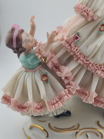 Rare Antique Dresden Porcelain Germany Lace Mother with Daughters and Flowers