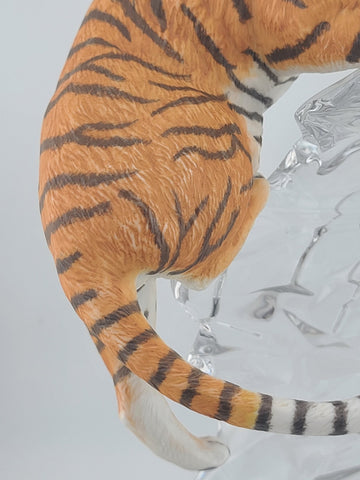 VTG Franklin Mint Bengal Tiger on a Crystal Glass Rock Sculpture 9.5" Mint Cond.