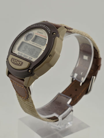 Vintage Casio W-87h Illuminator Digital Watch Men Grey Backlight 1536 W-87H
