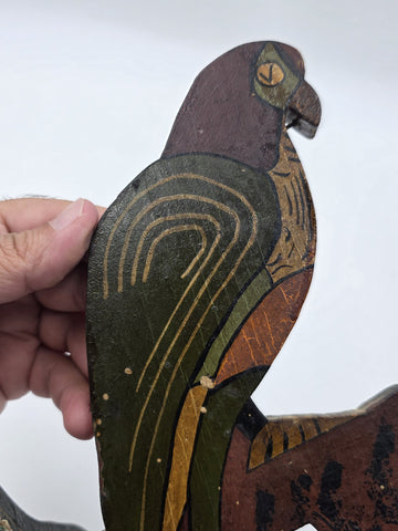 Rare Pair Antique 19th C Americana Folk Art Painted Wooden Parrot Wall Brackets