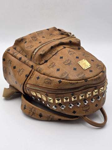 Rare MCM Stark Side & Top Studs Backpack In Cognac Visetos Coated Canvas W5914