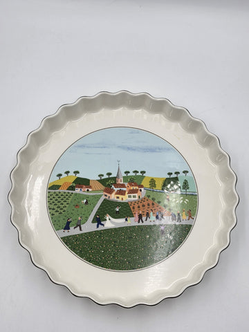 Villeroy & Boch Naif Wedding Scene Large, Crimped Body Tart Baking Dish