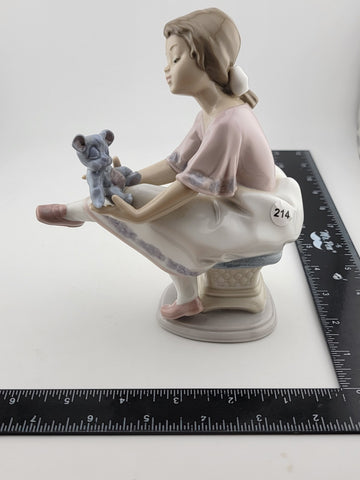 LLADRO PORCELAIN FIGURINE #7620 "BEST FRIEND" Girl with Teddy Bear VINTAGE SPAIN