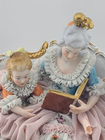 Antique 19th C Dresden Lace 3 Figure Sofa Group Porcelain Figurine U&S Germany
