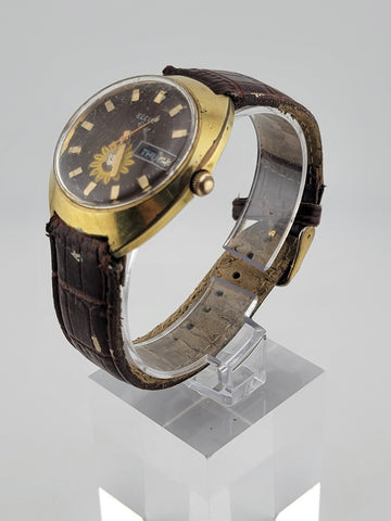 1970s ELGIN Gold Tone Automatic Watch Day Date 17 Jewels 352 Caliber SWISS Works