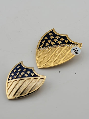 Lot Of 2 Crest Shield 13 Stars &Stripes 16 Clear Rhinestones Vintage Gold Brooch