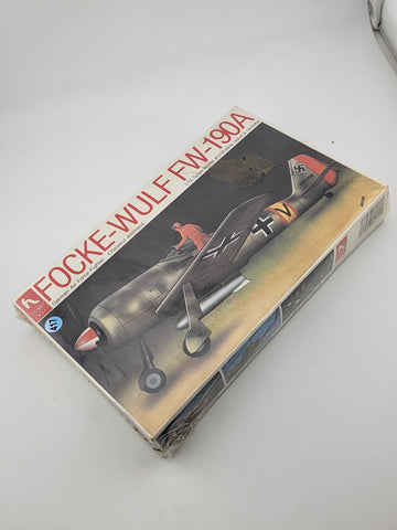HOBBYCRAFT 1/72nd Scale FOCKE-WULF FW 190A Plastic Model Kit sealed bags