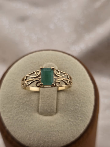 Antique 10K Solid Gold Emerald Cut Green Stone Ring Filigree Style Size 6.5.