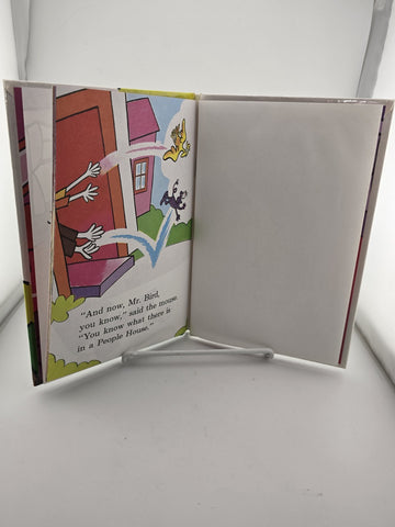 Vintage Hardcover: In a People House by Leo le Sieg. Dr. Seus 1st Book edition