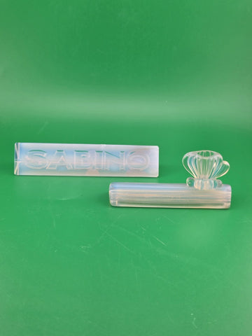 Set Of 2 Vintage Signed Sabino France Opalescent Glass Knife Rest “vase” & Sign.