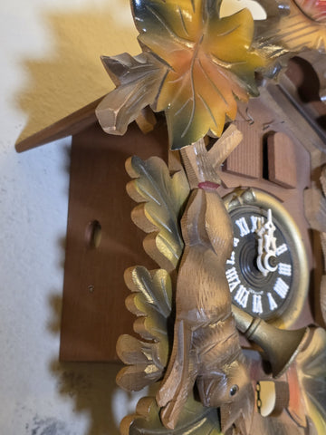 Vtg German Regula Black Forest Hunter Musical Cuckoo Clock 3 Weight Carved. Read