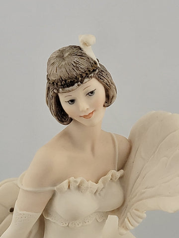 Vtg GIUSEPPE ARMANI Florence 1420F Girl Meg on Sofa with Fan Sculpture Figurine