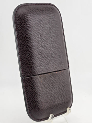 100% Authentic Louis Vuitton Brown Leather Men's Cigar Travel Storage Case.
