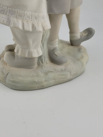 Lladro Children Puppy Love Porcelain  Figurine MADE IN SPAIN 1127 Retired Matte