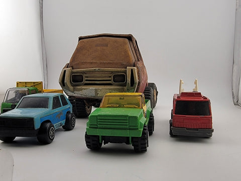 Lot Of 5 Small Vintage Collectible Tonka Cars And Trucks.