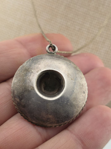 Vintage Taxco 925 Sterling Silver Mexico Sombrero Hat Pendant Necklace.