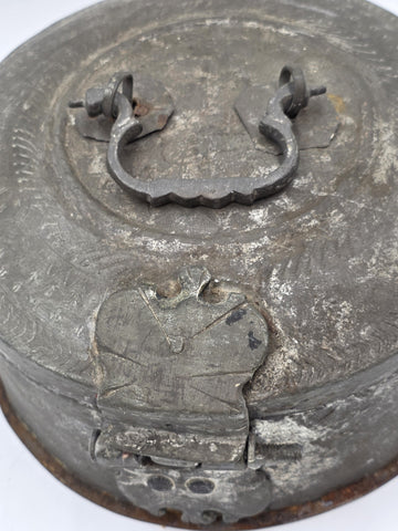 1800s Antique Toleware Apothecary/ Medicine Mixing Box, W Canisters in Round Tin