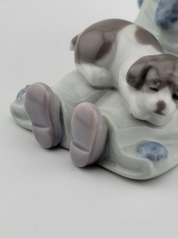 Retired LLadro Spain Figurine # 5277 Pierrot With Puppy Commedia Dell'Arte Clown