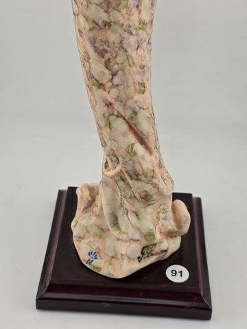 Rare Guiseppe Armani Lady with Amphora Porcelain Figurine 12" Florence Italy