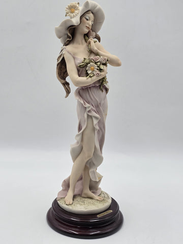 Giuseppe Armani Florence "Flora" 212C 1994 Hand Signed Porcelain Figurine w/ Box