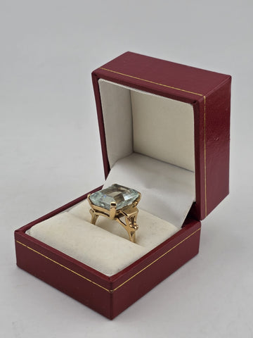 Vintage 1960's 14K Solid Gold Large Emerald Cut Blue Topaz Ring Sz 7.25 Cocktail