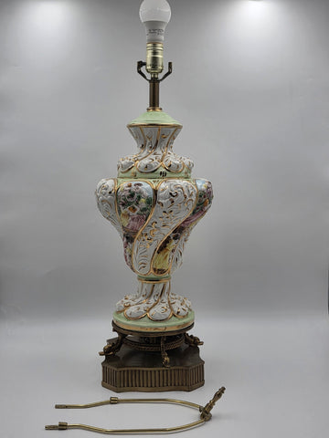 Vintage Italian Capodimonte Hand-Painted Porcelain Table Lamp W Metal Base.